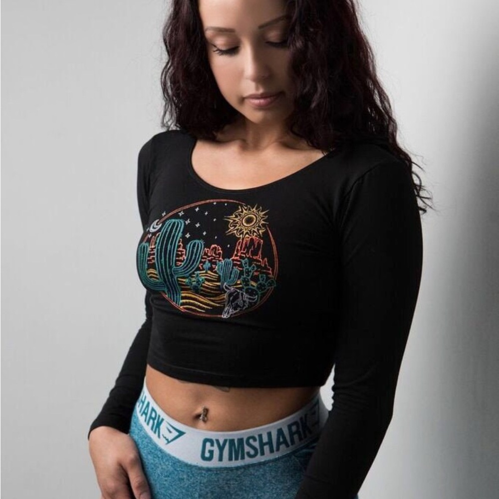 Desert Long Sleeve Women's Crop Top